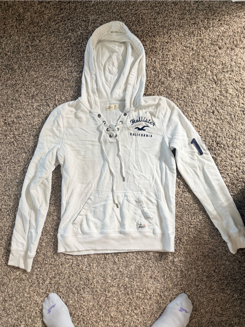 Hollister Cream Lace-Up Hooded Pullover